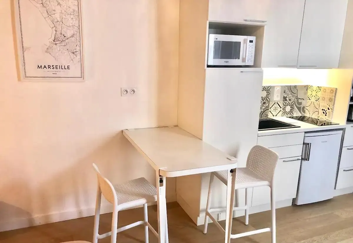 Design Suite Vieux Port Appartement Tout Equipe Climatise 마르세유 프랑스