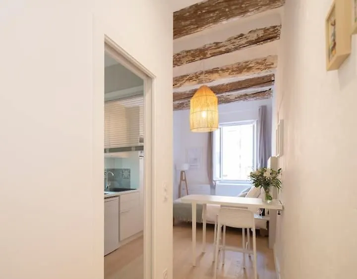Design Suite Vieux Port Appartement Tout Equipe Climatise Marseille Apartment