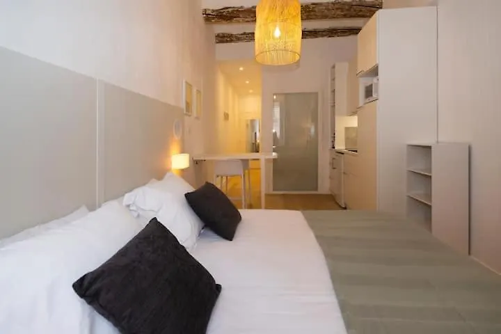 Design Suite Vieux Port Appartement Tout Equipe Climatise Marseille
