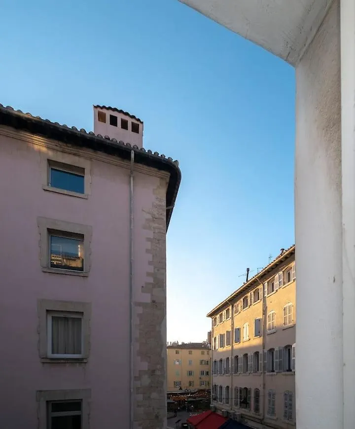 Design Suite Vieux Port Appartement Tout Equipe Climatise Marseille Apartment