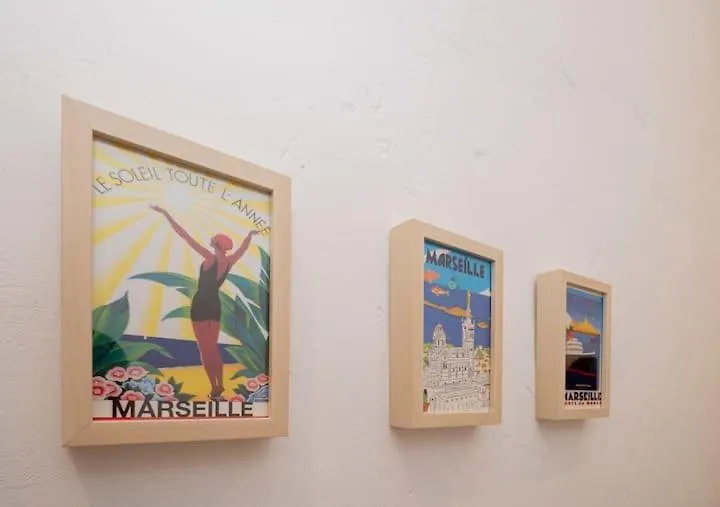 Design Suite Vieux Port Appartement Tout Equipe Climatise Marseille France