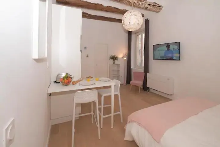 Design Suite Vieux Port Appartement Tout Equipe Climatise Marseille 0*,  France